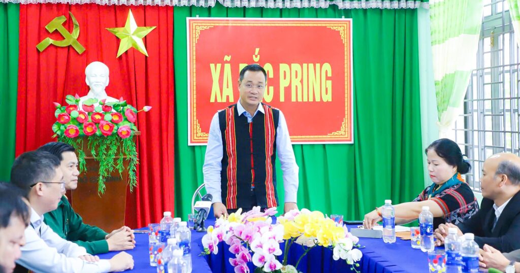 Lam viec voi xa Dac Pring 11 2025