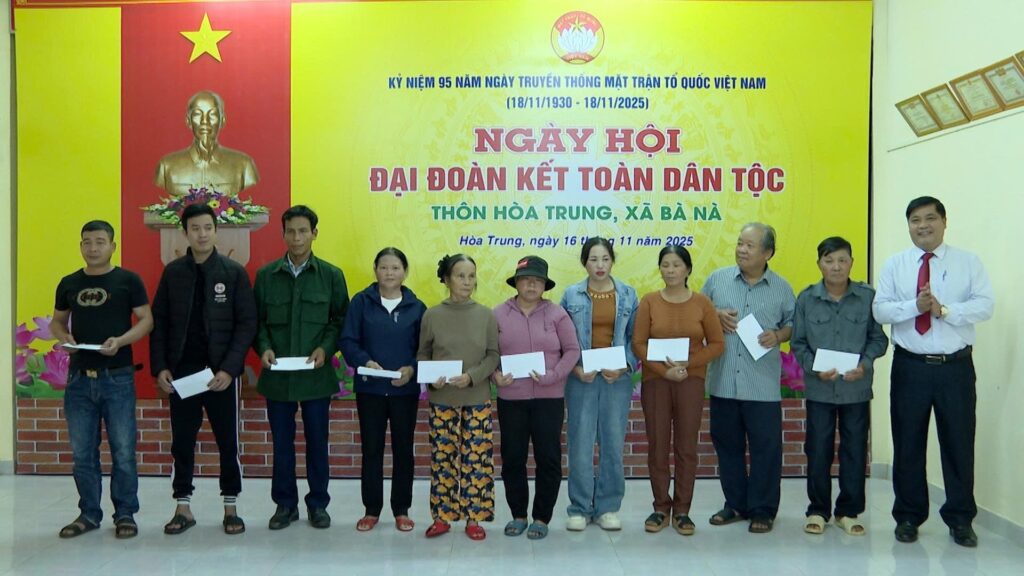Ngay hoi dai doan ket dan toc 11 2025 15