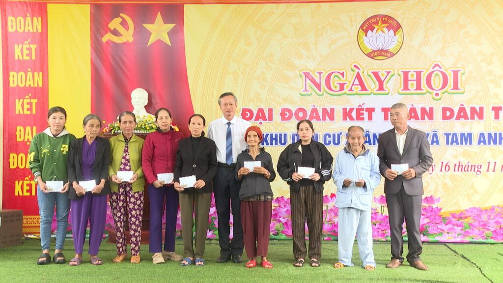 Ngay hoi dai doan ket dan toc 11 2025 18