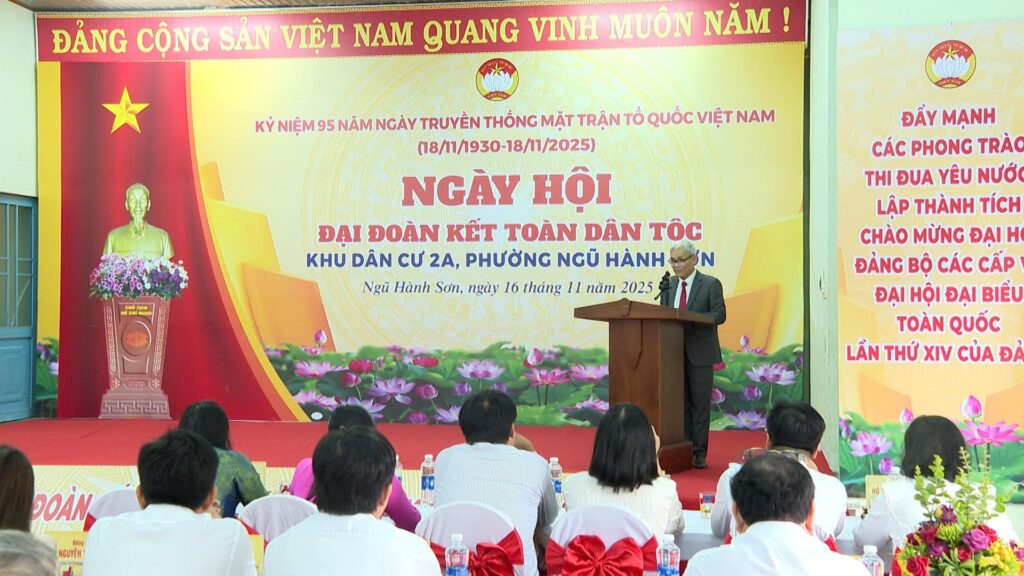 Ngay hoi dai doan ket dan toc 11 2025 21