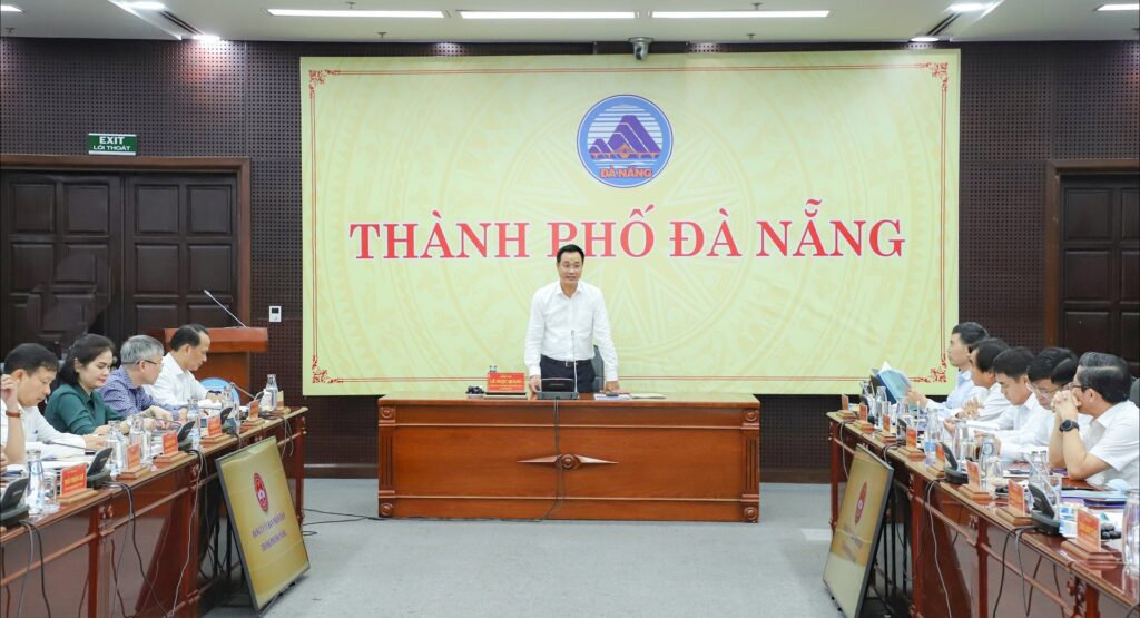 Phuong huong nhiem vu thoi gian toi 11 2025
