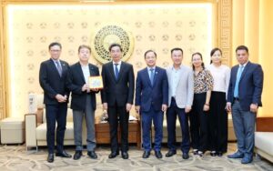 Tiep-Lien-minh-nghi-si-huu-nghi-Viet-Nhat