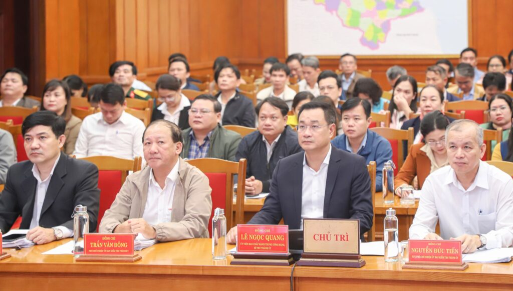 Tong ket cong tac thi hanh Dang 2025 2