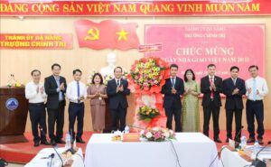 Truong-Chinh-tri-phan-dau-dat-chuan-2_1