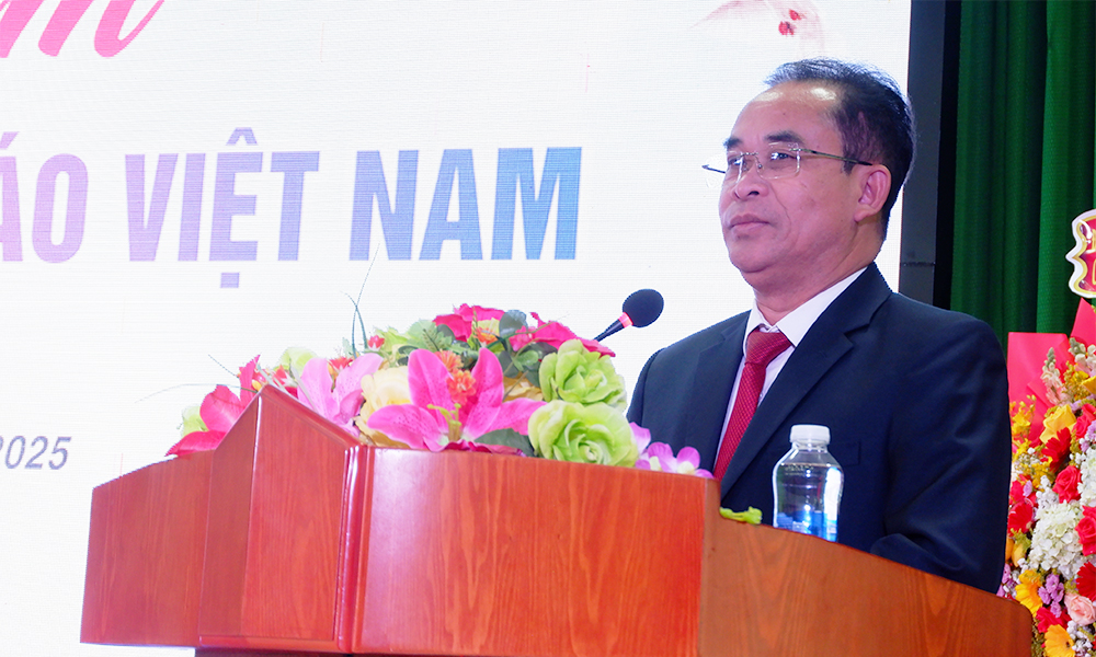 Truong cao dang thuong mai ky niem ngay 20 11 2025 2