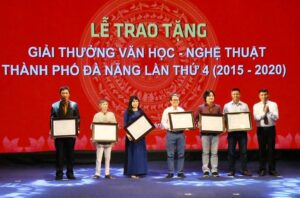 Xet-tang-giai-thuong-van-hoc-nghe-thuat-2025