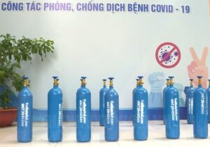 c4-90i-e1-bb-81u-ch-e1-bb-89nh-kinh-ph-c3-ad-c4-91-e1-bb-83-mua-v-e1-bb-8f-c4-91-e1-bb-b1ng-oxy-y-t-e1-ba-bf-1