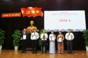 chinh-luan-bao-ve-nen-tang-tu-tuong-dang-2024-1
