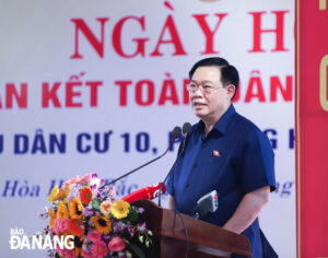 chu-tich-qh-vuong-dinh-hue-du-ngay-dai-doan-ket-tai-kdc-10-1