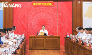 chuan-bi-cho-50-nam-giai-phong-thanh-pho-140325-1