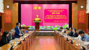 cong-bo-quyet-dinh-kiem-tra-ban-thuong-vu-thanh-uy-da-nang-2025-1
