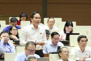 dbqh-thao-luan-tai-hoi-truong-12-05-2025-1