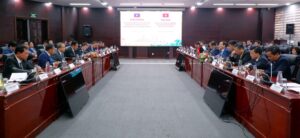 doan-dai-bieu-cap-cao-tinh-champasak-1
