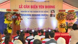 gan-bien-ten-duong-truong-quang-duoc-1