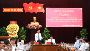 giai-phap-phat-trien-nguon-nhan-luc-trong-thoi-gian-den-1