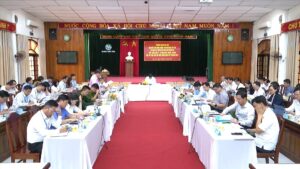 giam-sat-kinh-te-xa-hoi-quan-son-tra-131124-1