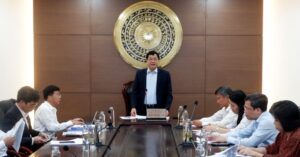 giam-sat-tinh-hinh-thuc-hien-cac-du-an-1