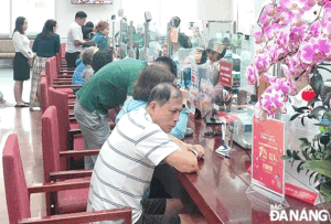 h-e1-bb-97-tr-e1-bb-a3-ng-d-c3-a2n-v-c3-a0-doanh-nghi-e1-bb-87p-1