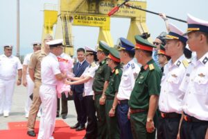 ham-doi-thai-binh-duong-2c-hai-quan-nga-den-da-nang-1