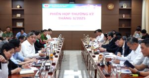 hdnd-hop-phien-thuong-ky-thang-042025-1