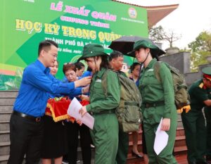 hoc-ky-quan-doi-2023-1