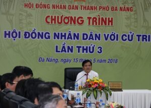 hoi-dong-nhan-dan-voi-cu-tri-1-1
