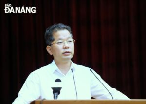 hoi-nghi-lan-thu-11-ban-chap-hanh-dang-bo-1