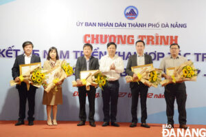 hoi-nghi-so-ket-5-nam-hop-tac-bao-chi-1