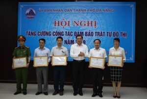 hoi-nghi-trat-tu-do-thi-1