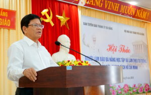 hoi-thao-nguoi-lam-bao-1