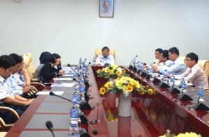 hop-bao-cao-logistics-1