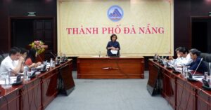 hop-giao-ban-cong-tac-tiem-chung-phong-covid-19-1