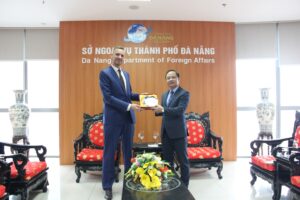 hop-tac-ba-lan-da-nang-1-1