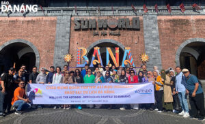 kh-c3-a1ch-du-l-e1-bb-8bch-indonesia-1