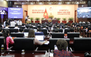 khai-mac-ky-hop-12-2c-hdnd-khoa-10-1