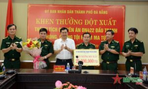 khen-th-c6-b0-e1-bb-9fng-1