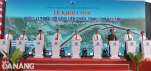 khoi-cong-duong-ven-bien-noi-cang-lien-chieu-1