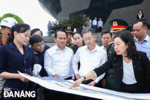 kiem-tra-khong-gian-trien-lam-50-nam-phat-trien-va-hoi-nhap-1