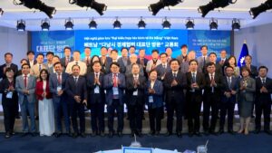 lam-viec-voi-cac-thi-truong-va-cac-dn-tp-pyeongtaek-28vudung-29-mp4-snapshot-02-08-194-1