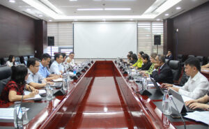 lam-viec-voi-doan-adb-1