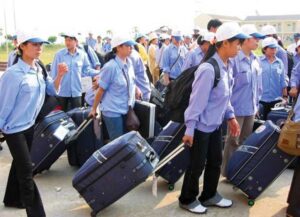 lao-dong-di-lam-viec-o-nuoc-ngoai-1757922868086261687079