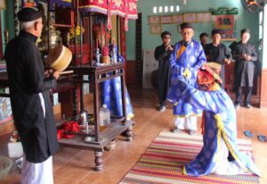 le-hoi-dinh-lang-tuy-loan-5-1