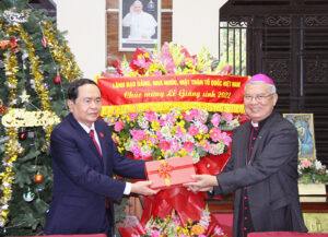 pho-ct-quoc-hoi-tham-toa-giam-muc-giao-phan-da-nang-1