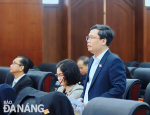 quang-canh-ky-hop-thu-10-2-1