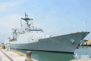 rok-destroyer-kang-gam-chan-da-nang-vna-11zon