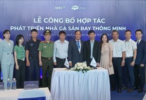 s-c3-a2n-bay-th-c3-b4ng-minh-1-1