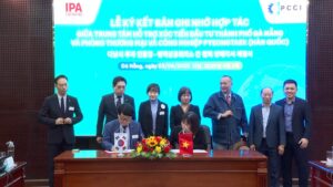 t04-3-hoi-thao-dau-tu-da-nang-5bamp-5d-han-quoc-mp4-snapshot-01-03-236-1