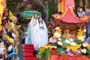 tai-hien-hinh-anh-duc-quan-am-1