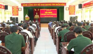 tap-huan-cong-tac-dan-van-cho-bo-doi-bien-dao-1
