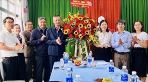tham-cac-don-vi-y-te-nhan-ngay-thay-thuoc-viet-nam-7-1